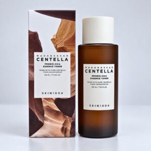 skin1004-madagascar-centella-probio-cica-essence-toner-210ml-3